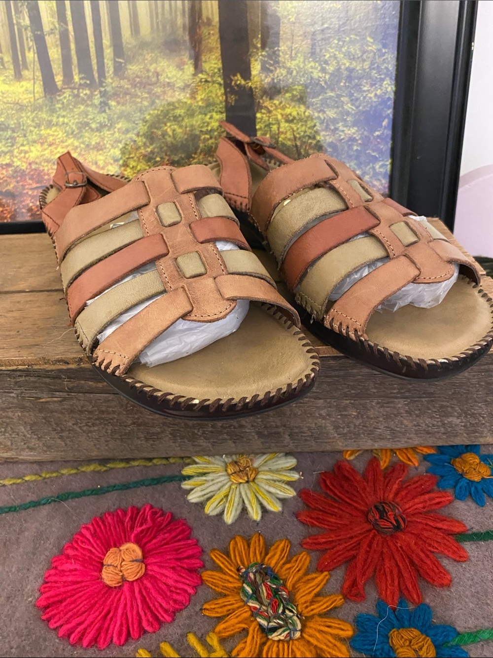 St. John's Bay Tan Leather Strappy Sandals, removed the sticker and pulled off